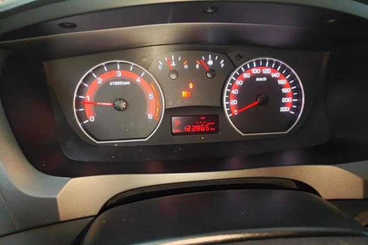 Used SsangYong Actyon 2014 2.0T Four-Wheel Drive Automatic Luxury Diesel Edition Instrument Cluster