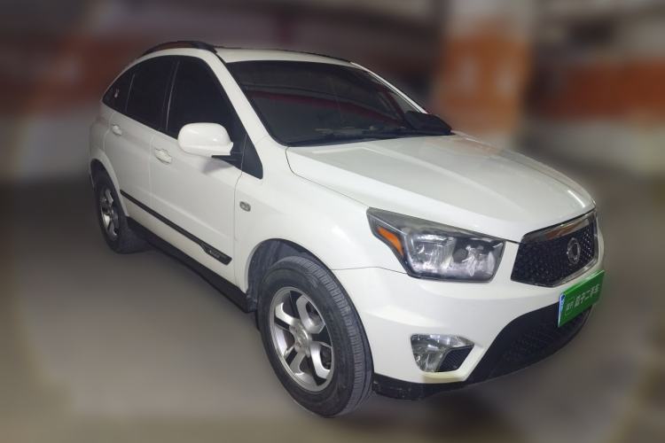 Used SsangYong Actyon 2014 2.0T Four-Wheel Drive Automatic Luxury Diesel Edition Front Right 45 Deg