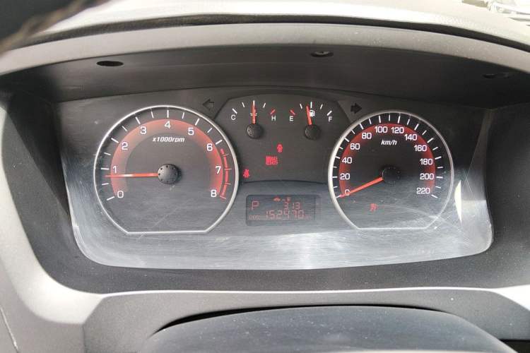 Used SsangYong Actyon 2014 2.3L Two-Wheel Drive Automatic Comfort Edition Gasoline-powered Instrument Cluster