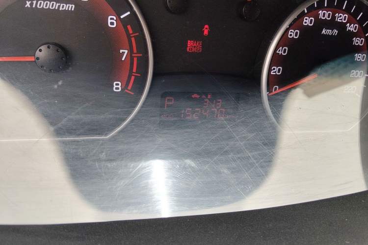 Used SsangYong Actyon 2014 2.3L Two-Wheel Drive Automatic Comfort Edition Gasoline-powered Odometer Close Up