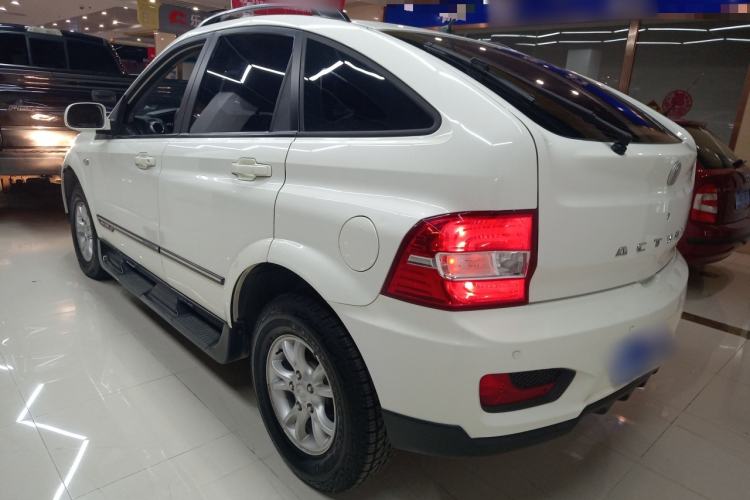 Used SsangYong Actyon 2014 2.3L Two-Wheel Drive Automatic Elite Gasoline Version Rear Left 45 Deg