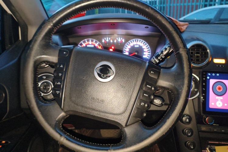 Used SsangYong Actyon 2014 2.0T Four-Wheel Drive Automatic Luxury Diesel Edition Steering Wheel