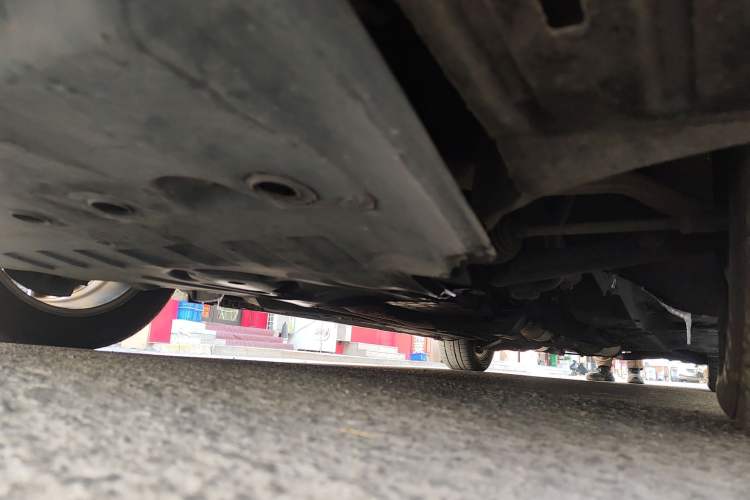 Used SsangYong Chairman 2012 2.8 CW600 Standard Edition Chassis Front Left