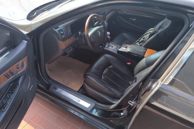 Used SsangYong Chairman 2012 3.6 CW700L Extended Version Driver Seat