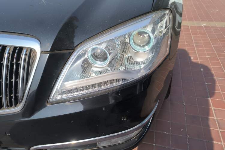 Used SsangYong Chairman 2012 3.6 CW700L Extended Version Left Front Headlight