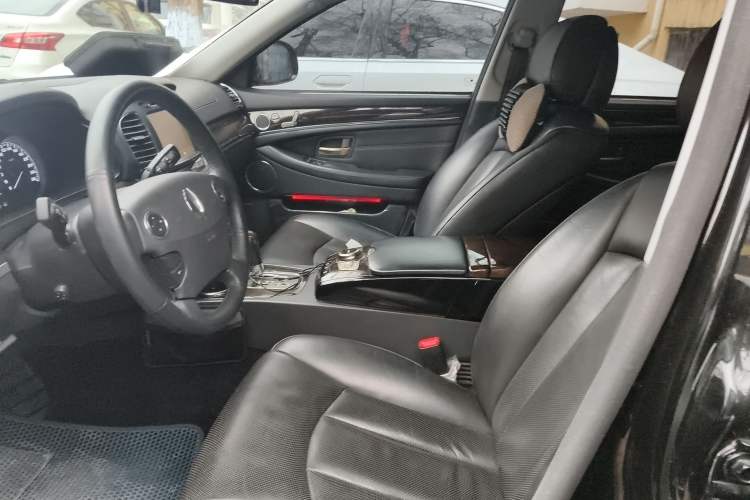 Used SsangYong Chairman 2012 2.8 CW600 Standard Edition Left Front Seat