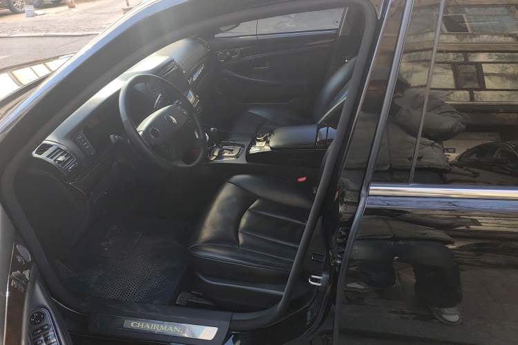 Used SsangYong Chairman 2012 2.8 CW600 Standard Edition Left Front Seat