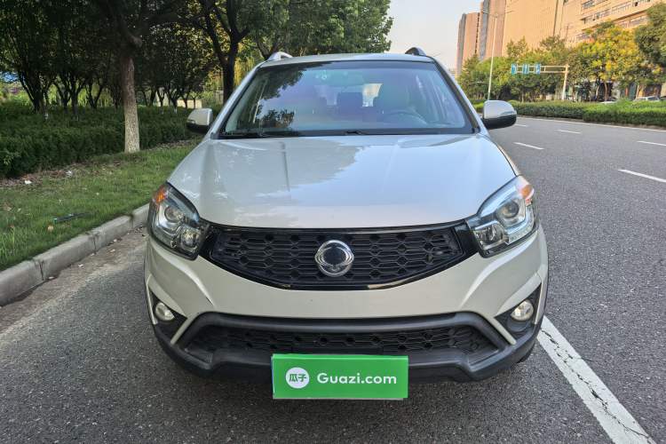 Used SsangYong Korando 2014 2.0L Gasoline Two-Wheel Drive Automatic Elite Navigation Edition Exterior 1