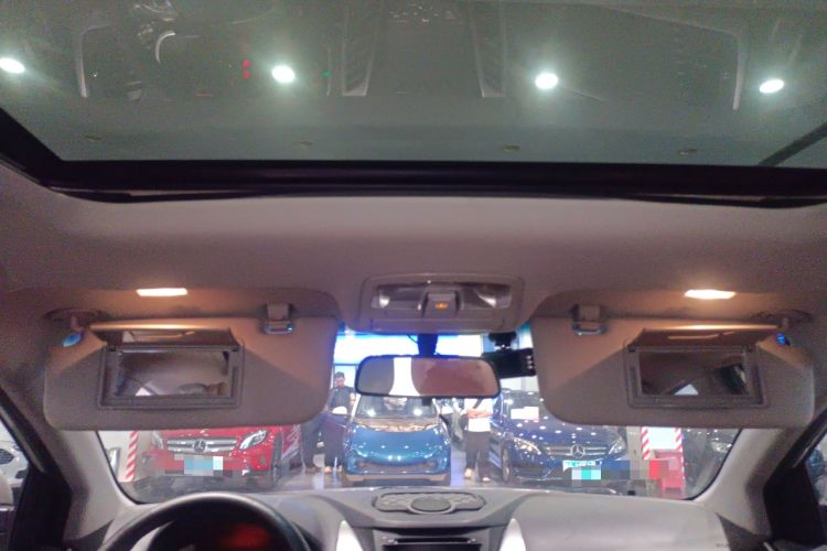 Used SsangYong Korando 2014 2.0L Gasoline Two-Wheel Drive Automatic Elite Navigation Edition Headliner