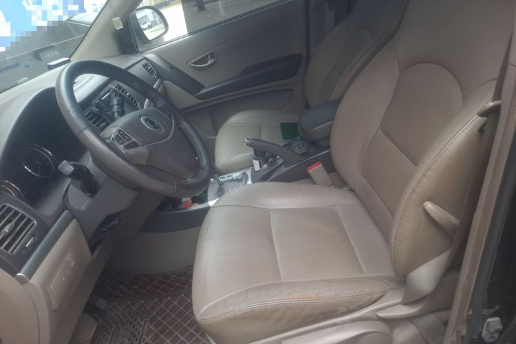 Used SsangYong Korando 2011 2.0T Diesel Two-Wheel Drive Automatic Luxury Navigation Edition Left Front Seat