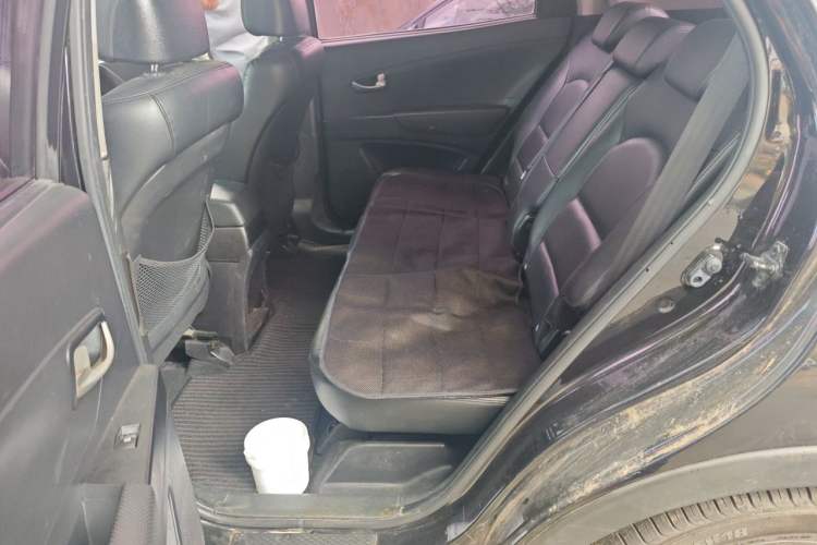 Used SsangYong Korando 2011 2.0T Diesel 4x4 Automatic Elite Navigation Edition Left Rear Seat