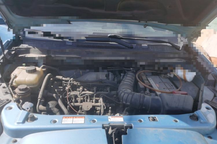 Used SsangYong Korando 2011 2.0T Diesel 4x4 Automatic Elite Navigation Edition Engine Bay