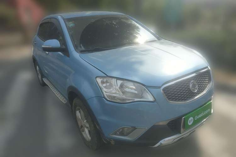 Used SsangYong Korando 2011 2.0T Diesel Two-Wheel Drive Automatic Elite Navigation Version Front Right 45 Deg