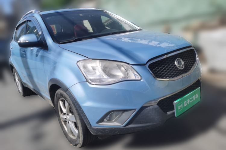 Used SsangYong Korando 2011 2.0T Diesel 4x4 Automatic Elite Navigation Edition Front Right 45 Deg
