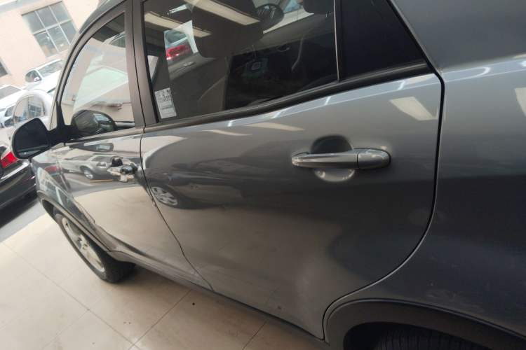 Used SsangYong Korando 2011 2.0T Diesel Two-Wheel Drive Automatic Luxury Navigation Edition Left Side