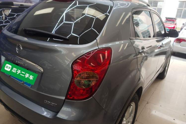 Used SsangYong Korando 2011 2.0T Diesel Two-Wheel Drive Automatic Luxury Navigation Edition Rear Right 45 Deg