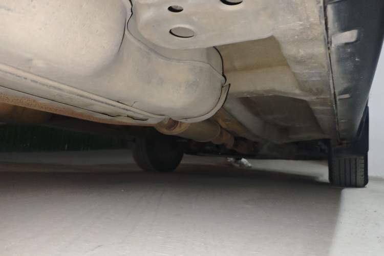 Used SsangYong Korando 2011 2.0T Diesel Two-Wheel Drive Automatic Elite Navigation Version Chassis Rear Right