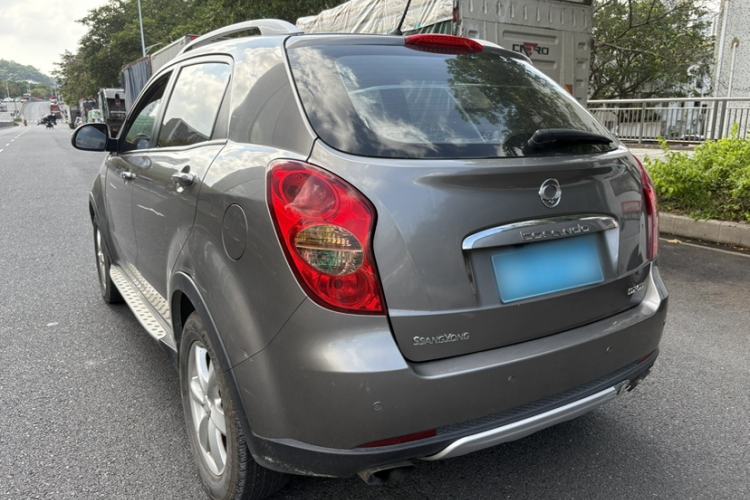 Used SsangYong Korando 2011 2.0T Diesel Two-Wheel Drive Automatic Luxury Navigation Edition Exterior 6