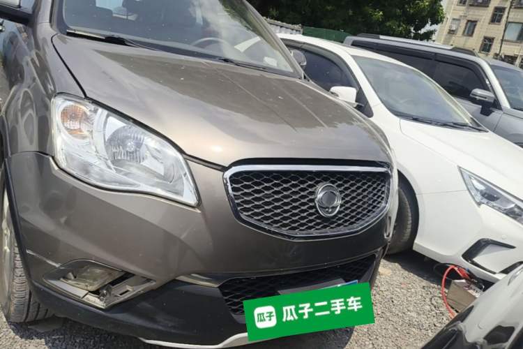 Used SsangYong Korando 2011 2.0T Diesel Two-Wheel Drive Automatic Luxury Navigation Edition Front