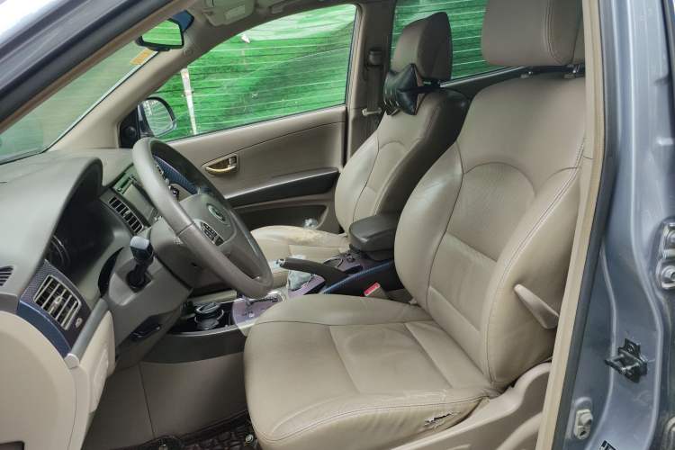 Used SsangYong Korando 2011 2.0T Diesel 4x4 Automatic Luxury Navigation Edition Left Front Seat