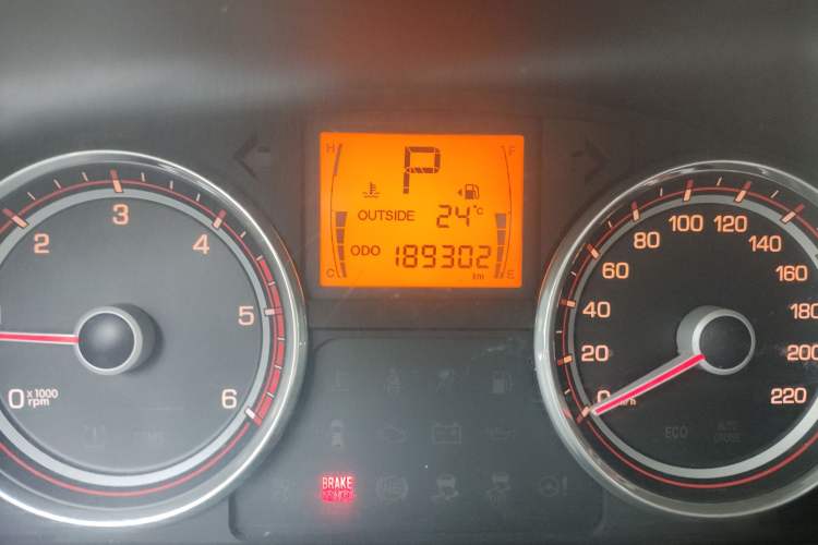 Used SsangYong Korando 2011 2.0T Diesel 4x4 Automatic Luxury Navigation Edition Odometer Close Up