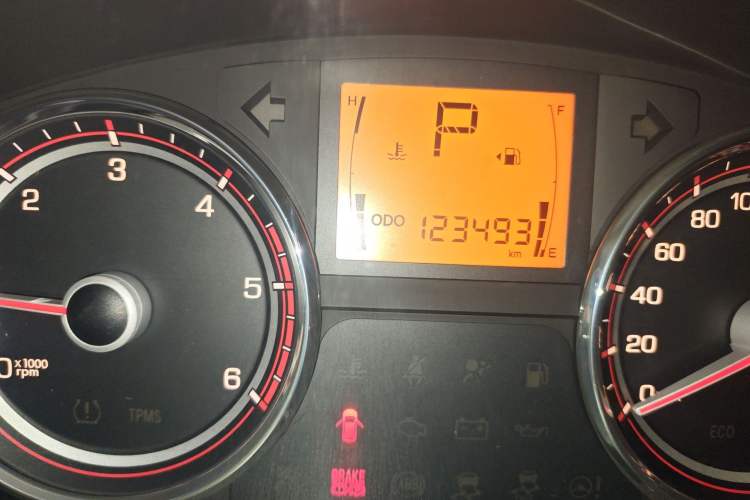 Used SsangYong Korando 2011 2.0T Diesel Two-Wheel Drive Automatic Elite Navigation Version Odometer Close Up