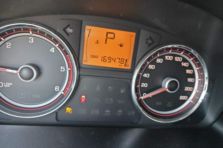 Used SsangYong Korando 2011 2.0T Diesel Two-Wheel Drive Automatic Elite Navigation Version Odometer Close Up