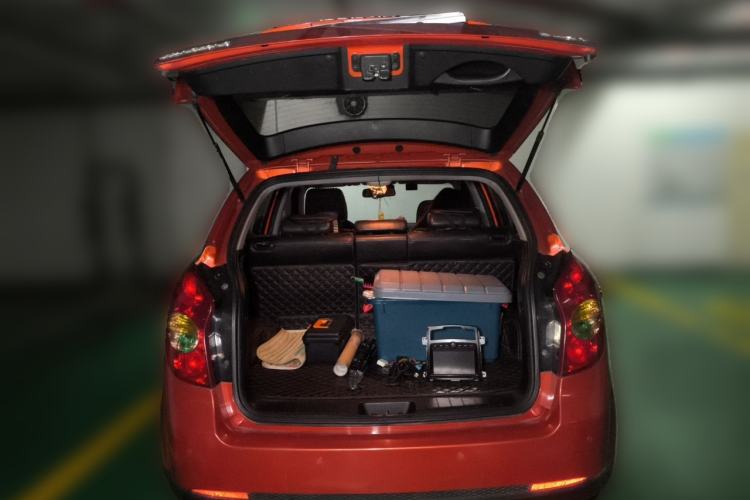 Used SsangYong Korando 2011 2.0T Diesel Two-Wheel Drive Automatic Luxury Navigation Edition Trunk