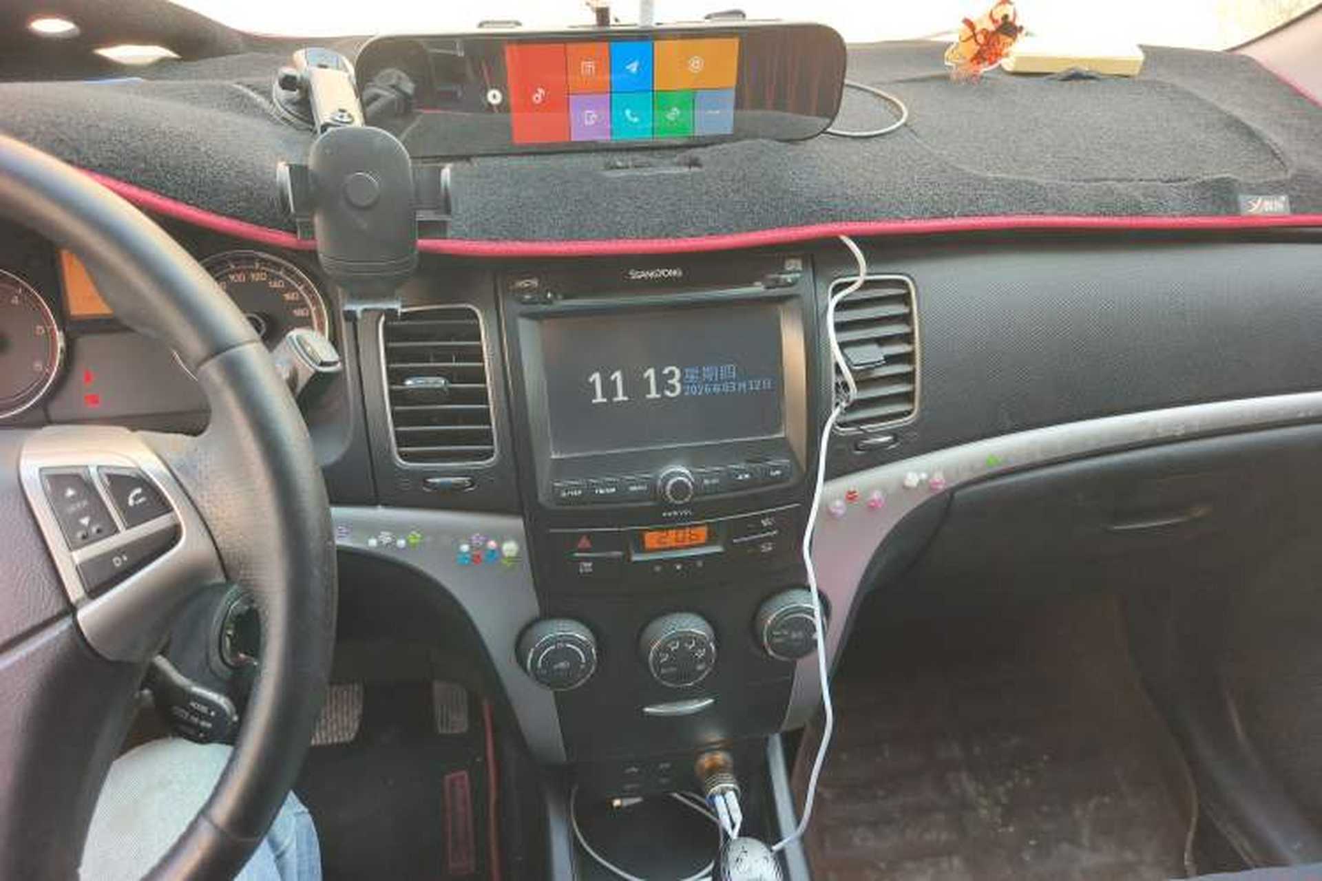 Used SsangYong Korando 2011 2.0T Diesel 4x4 Automatic Elite Navigation Edition Audio And AC Panel