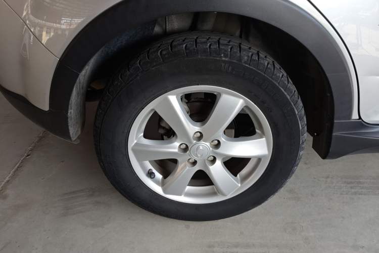 Used SsangYong Korando 2011 2.0T Diesel Two-Wheel Drive Automatic Luxury Navigation Edition Exterior 5