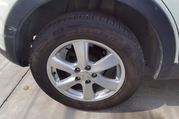 Used SsangYong Korando 2011 2.0T Diesel Two-Wheel Drive Automatic Luxury Navigation Edition Exterior 8