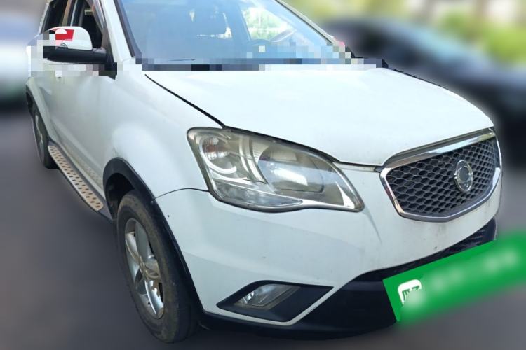 Used SsangYong Korando 2011 2.0T Diesel Two-Wheel Drive Automatic Elite Navigation Version Front Right 45 Deg