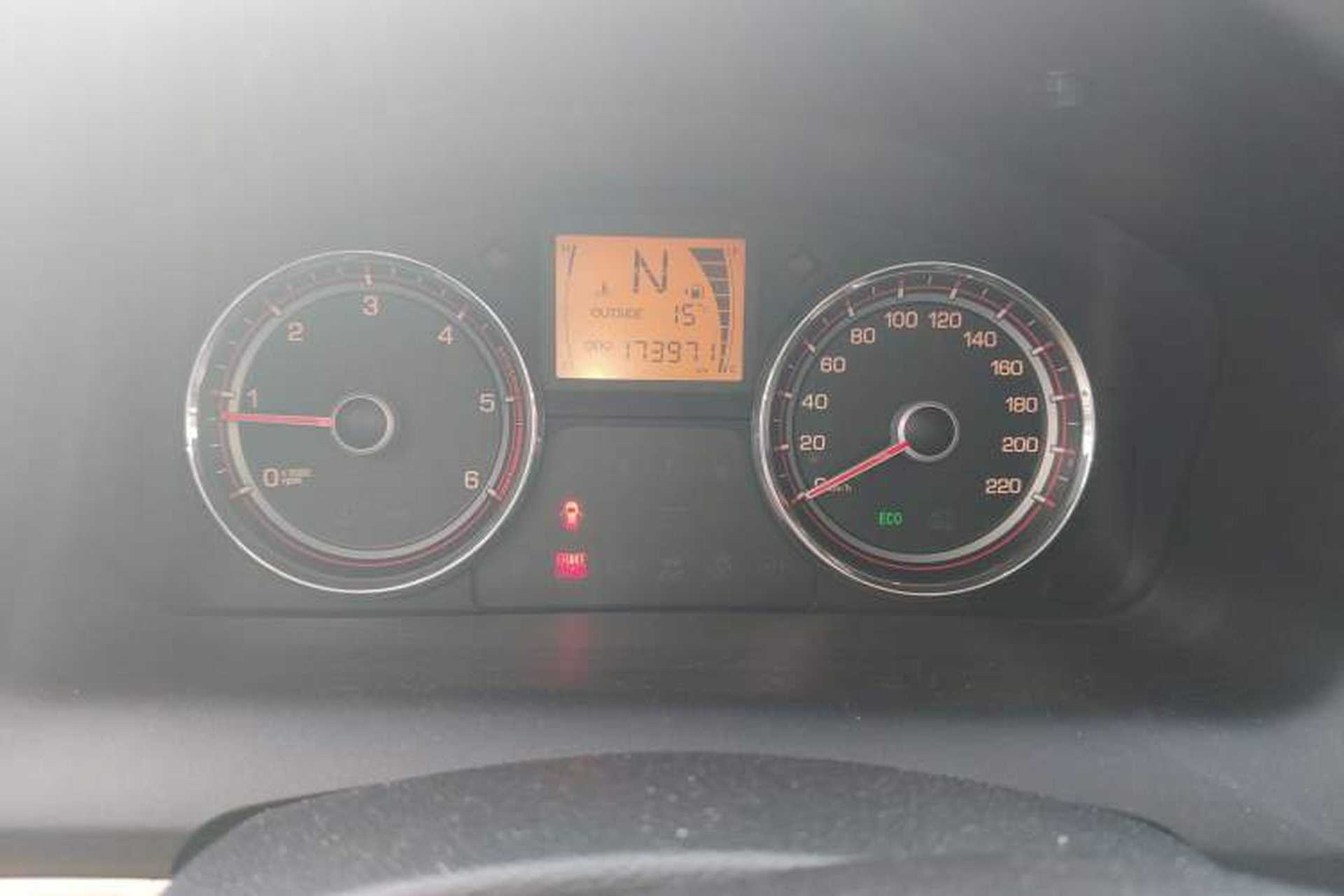 Used SsangYong Korando 2011 2.0T Diesel 4x4 Automatic Elite Navigation Edition Instrument Cluster