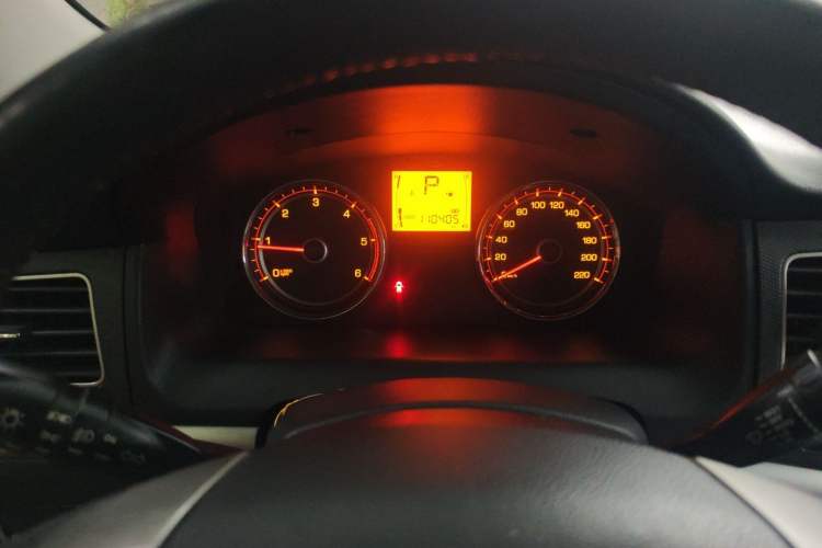 Used SsangYong Korando 2011 2.0T Diesel Two-Wheel Drive Automatic Elite Navigation Version Instrument Cluster