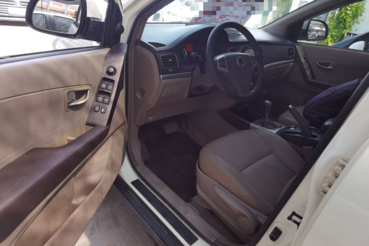Used SsangYong Korando 2011 2.0T Diesel Two-Wheel Drive Automatic Luxury Navigation Edition Interior 3