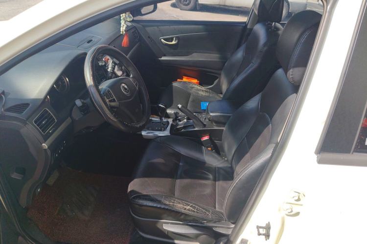 Used SsangYong Korando 2011 2.0T Diesel 4x4 Automatic Elite Navigation Edition Left Front Seat