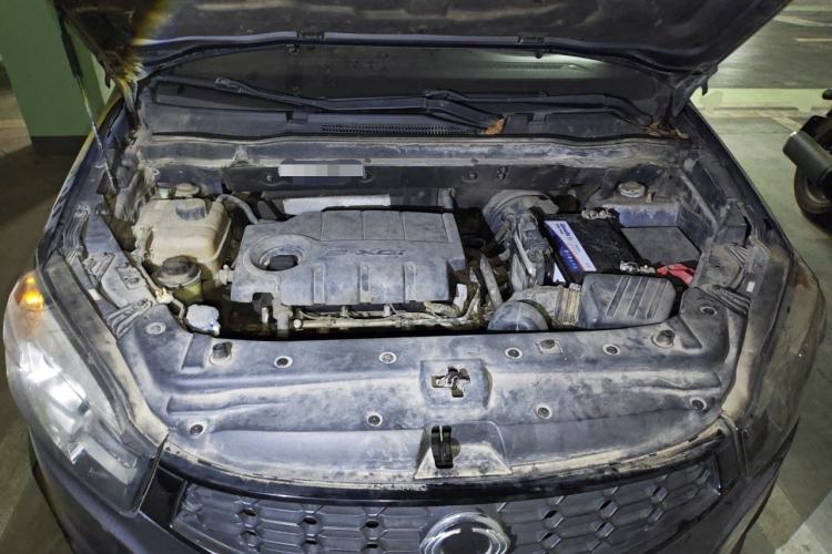 Used SsangYong Korando 2013 2.0L Gasoline Two-Wheel Drive Automatic Elite Edition Engine Bay