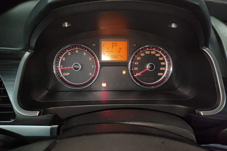 Used SsangYong Korando 2013 2.0L Gasoline 4x4 Automatic Elite Navigation Edition Instrument Cluster