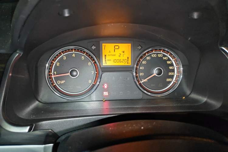 Used SsangYong Korando 2013 2.0L Gasoline Two-Wheel Drive Automatic Elite Edition Instrument Cluster
