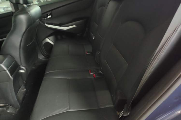 Used SsangYong Korando 2013 2.0L Gasoline 4x4 Automatic Elite Navigation Edition Left Rear Seat