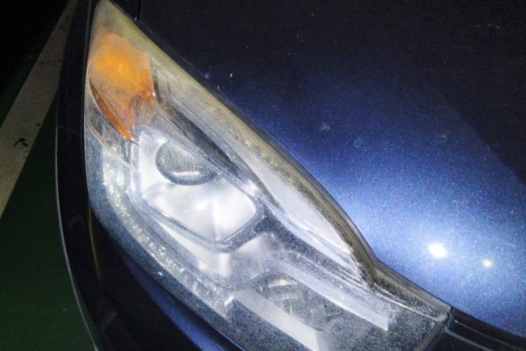 Used SsangYong Korando 2013 2.0L Gasoline Two-Wheel Drive Automatic Elite Edition Right Front Headlight