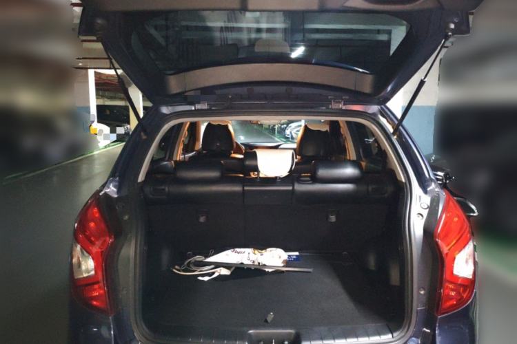 Used SsangYong Korando 2013 2.0L Gasoline Two-Wheel Drive Automatic Elite Edition Trunk