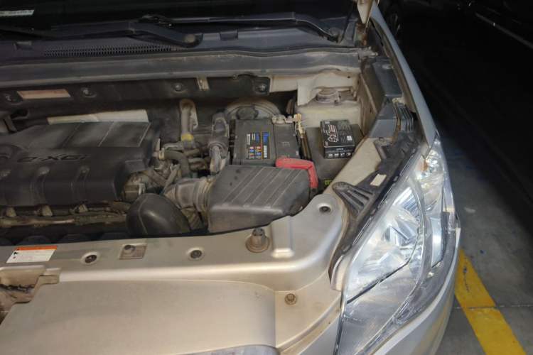 Used SsangYong Korando 2013 2.0L Gasoline 4x4 Automatic Elite Navigation Edition Engine Bay Left