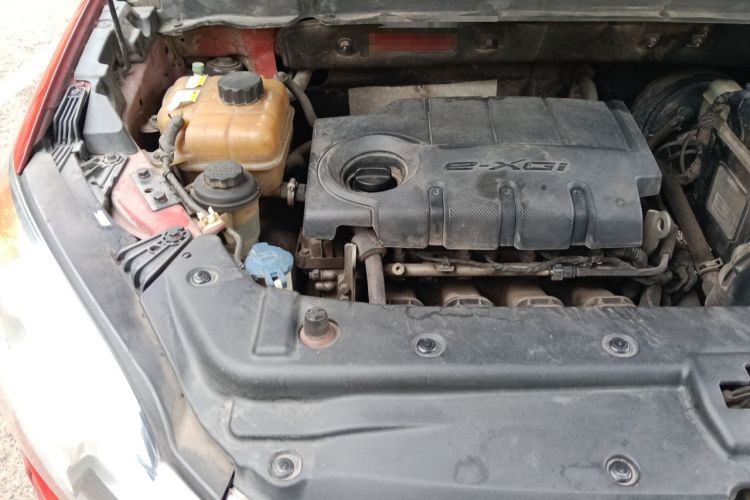 Used SsangYong Korando 2013 2.0L Gasoline 4x4 Automatic Elite Navigation Edition Engine Bay Right