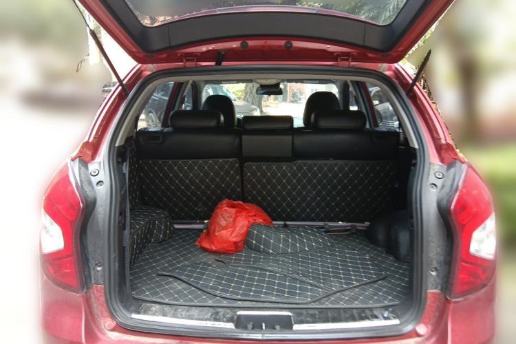 Used SsangYong Korando 2013 2.0L Gasoline Two-Wheel Drive Automatic Elite Edition Trunk