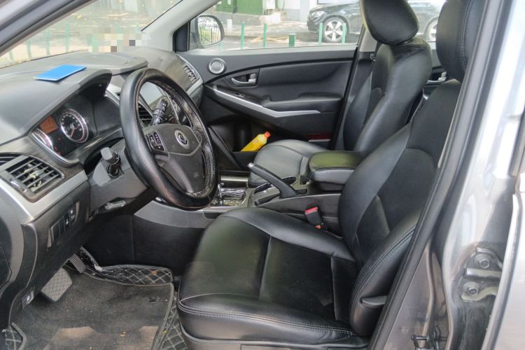 Used SsangYong Korando 2013 2.0L Gasoline Two-Wheel Drive Automatic Elite Edition Left Front Seat