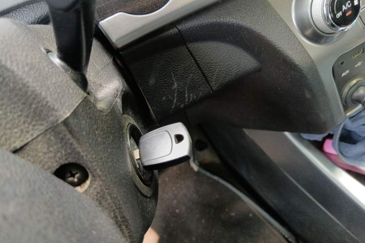 Used SsangYong Korando 2013 2.0L Gasoline Two-Wheel Drive Automatic Elite Edition Vehicle Key