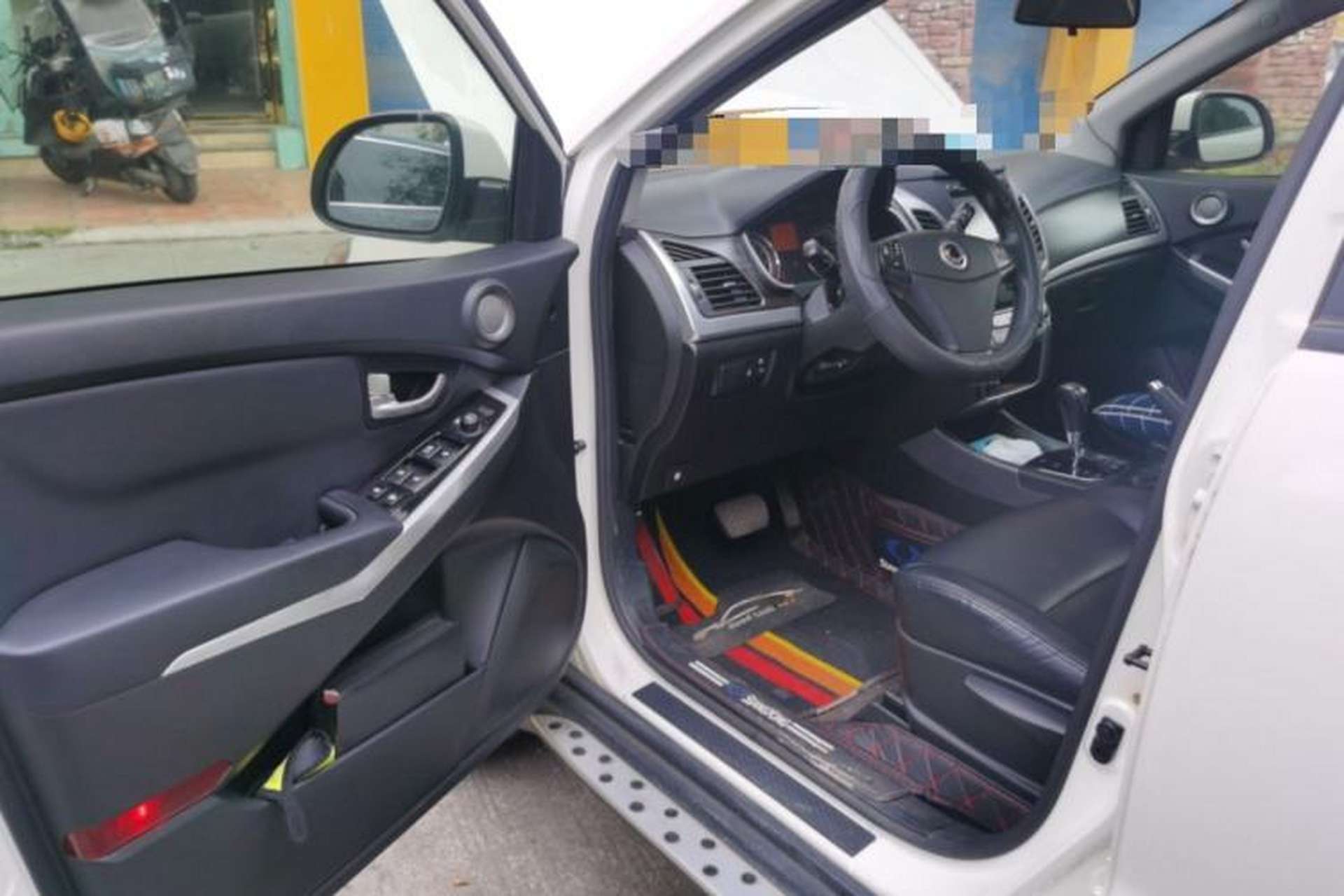 Used SsangYong Korando 2013 2.0L Gasoline Two-Wheel Drive Automatic Elite Edition Driver Seat