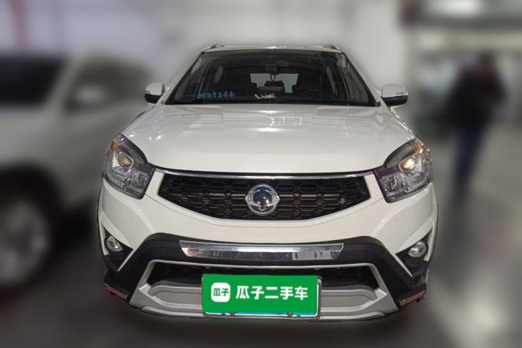 Used SsangYong Korando 2013 2.0L Gasoline Two-Wheel Drive Automatic Luxury Navigation Edition Front