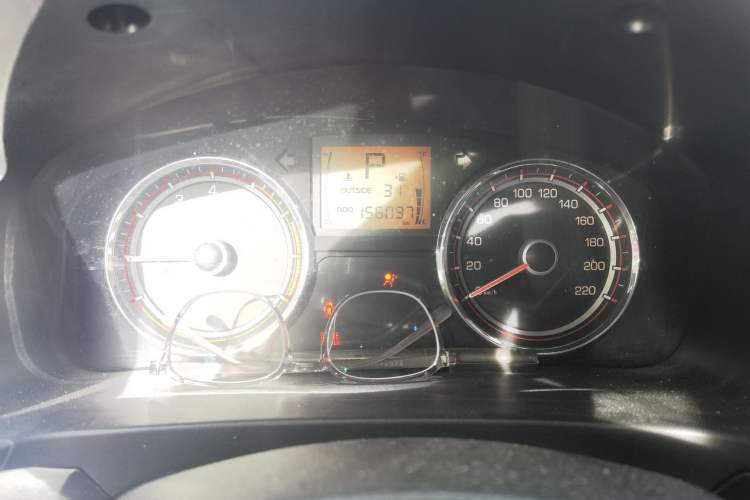 Used SsangYong Korando 2013 2.0L Gasoline 4x4 Automatic Elite Navigation Edition Instrument Cluster